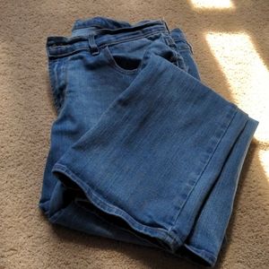 Old Navy 12S curvy bootcut light blue jeans
